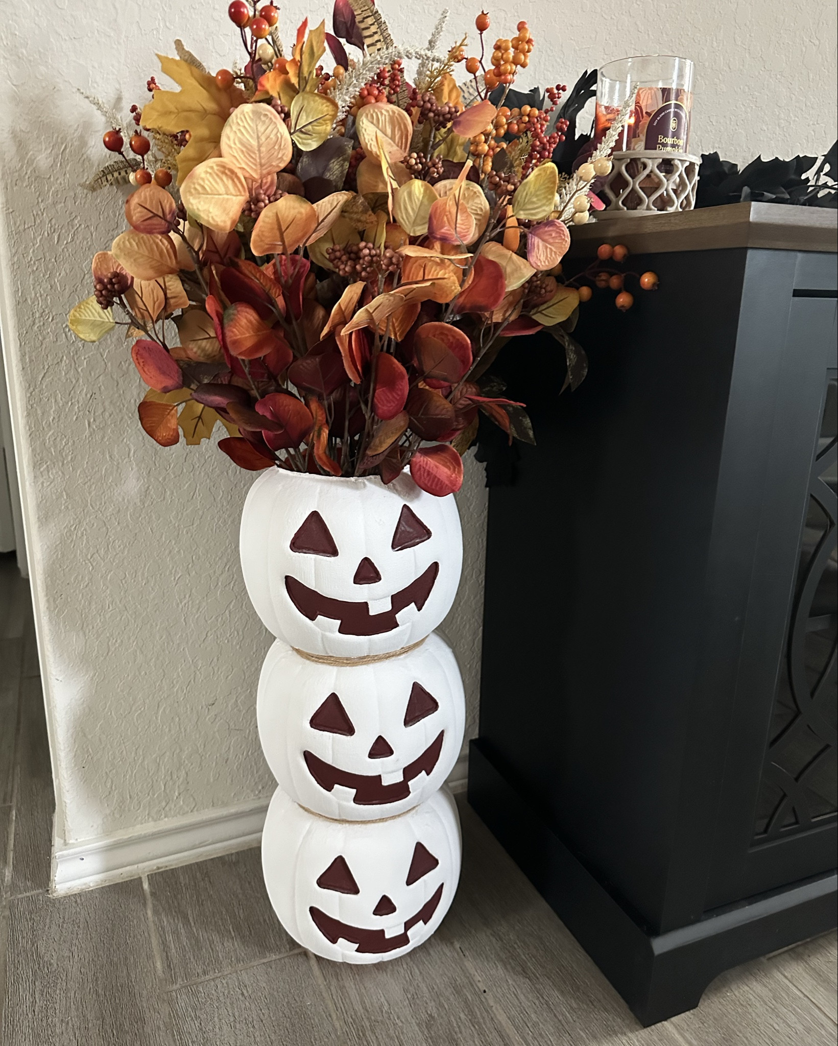 Everything for this pumpkin vase DIY project linked here! 🧡🎃

#LTKSeasonal #LTKHome #LTKFindsUnder50