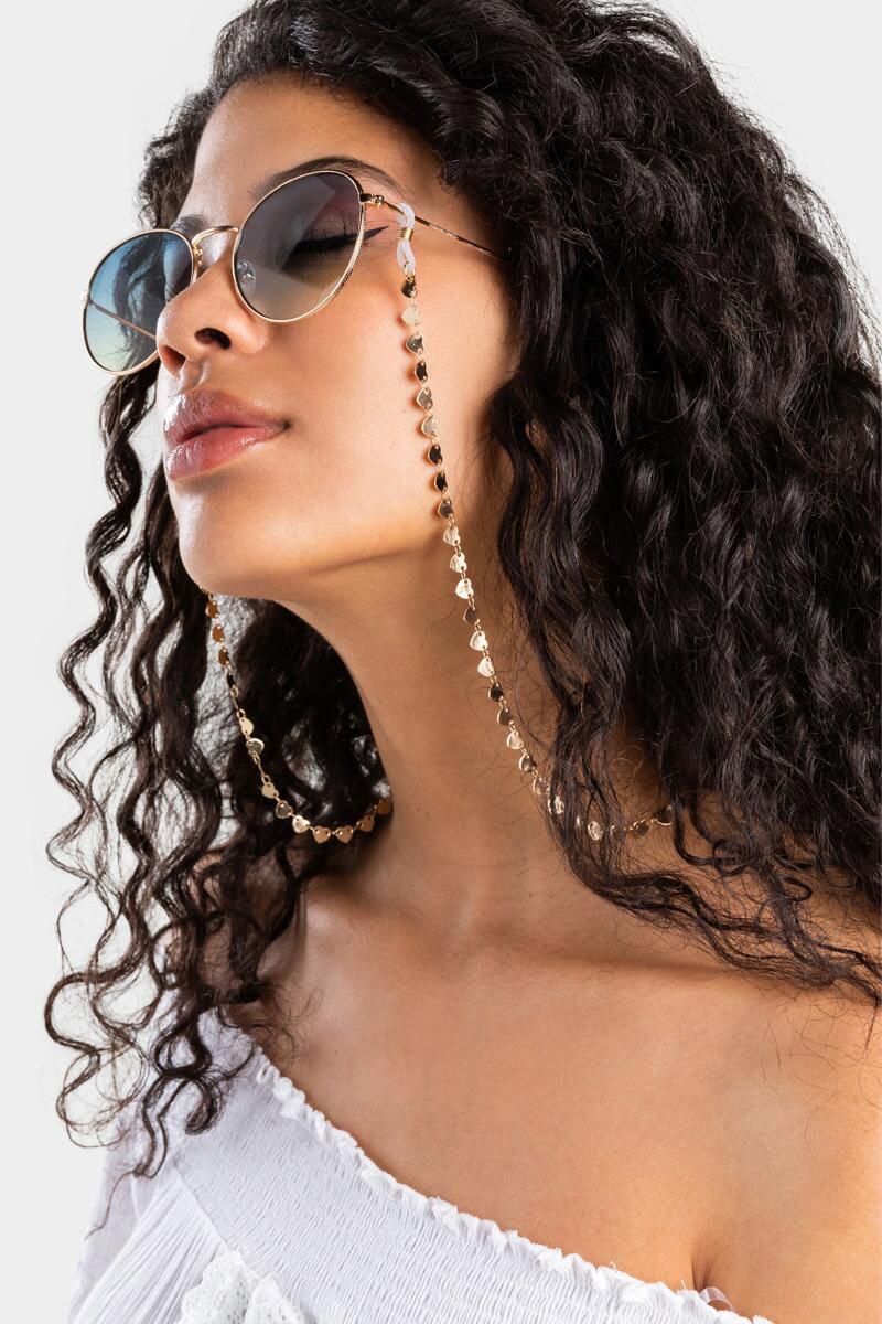 Nelly Heart Sunglass Chain | Francesca’s Collections