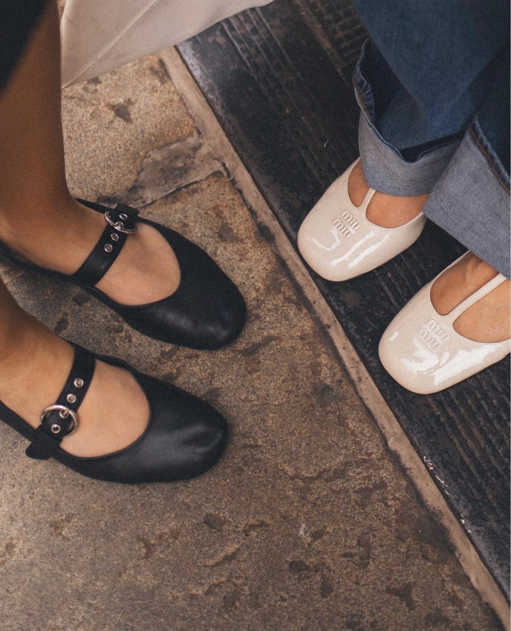 🩰💫🪽 ballet flat fall

fall trends, flats, ballet flats, fall fashion, fall shoes

#LTKstyletip #LTKSeasonal #LTKshoecrush