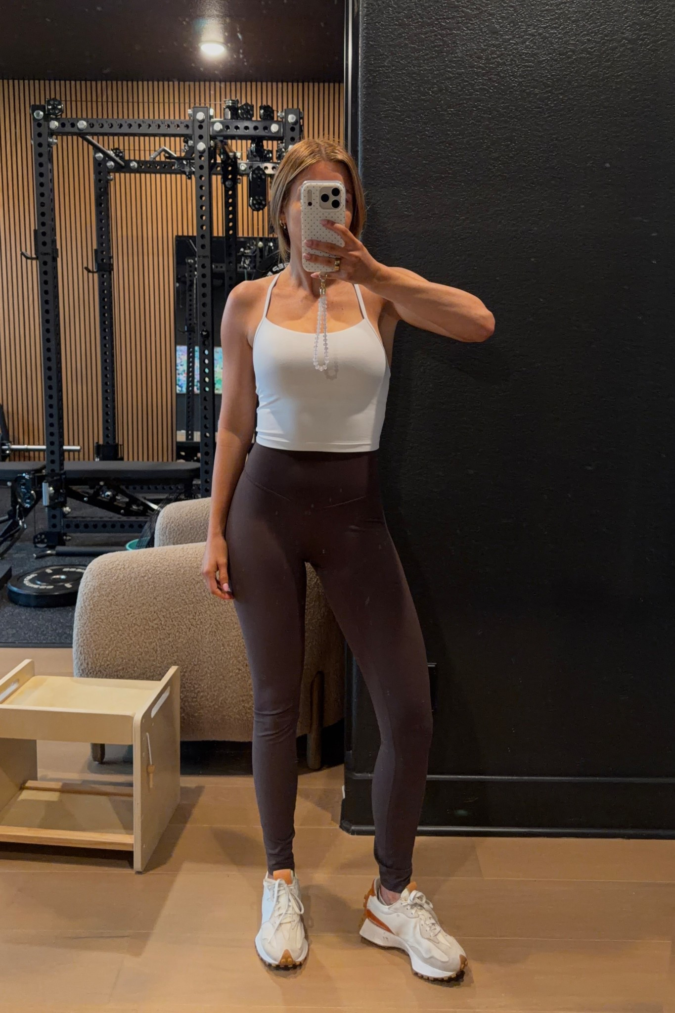 amazon workout outfit! bra tank: xs // legging: xs 