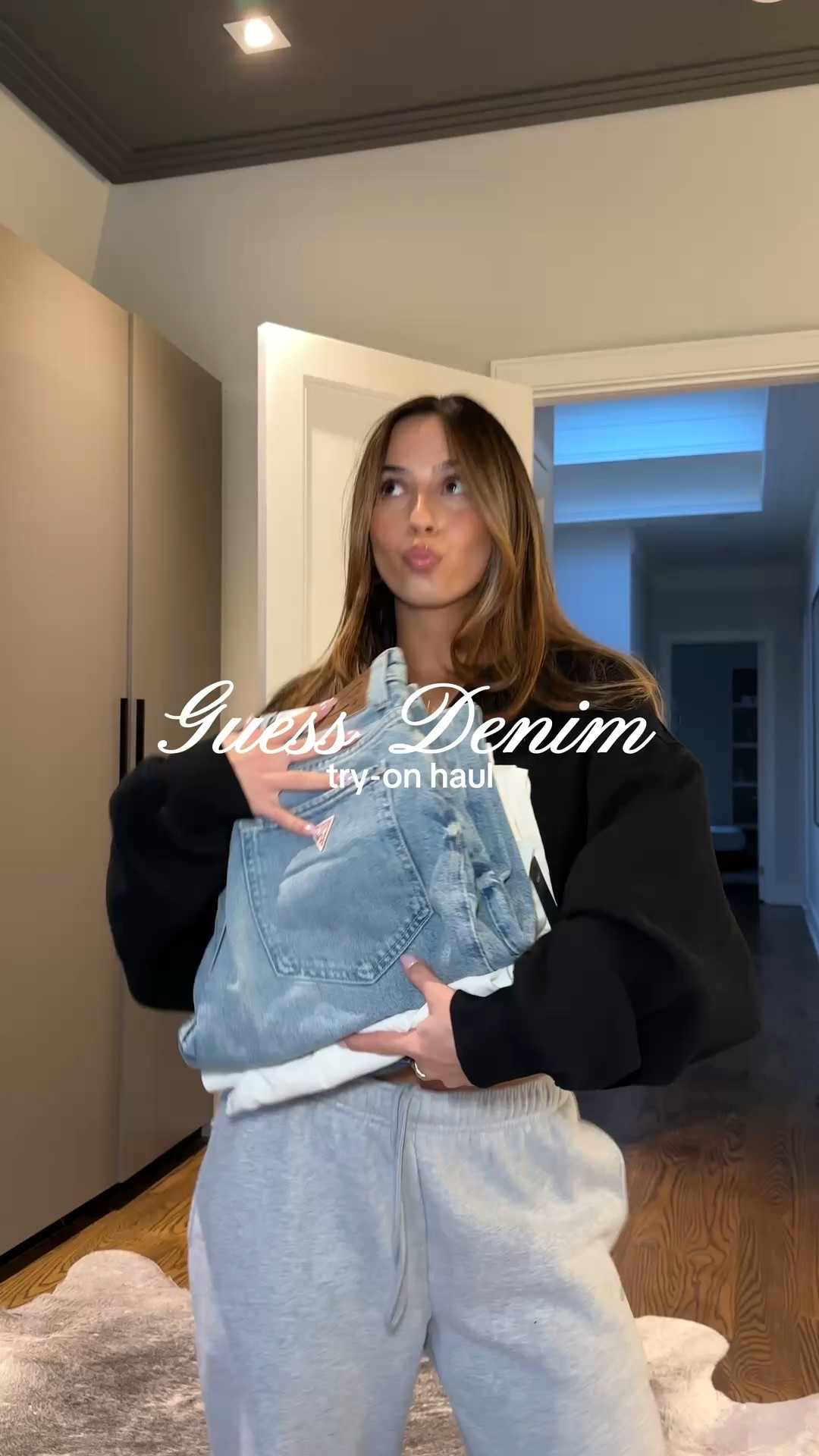 3 Denim Looks with @Guess👖🤎 Which one is your fav? #GuessPartner