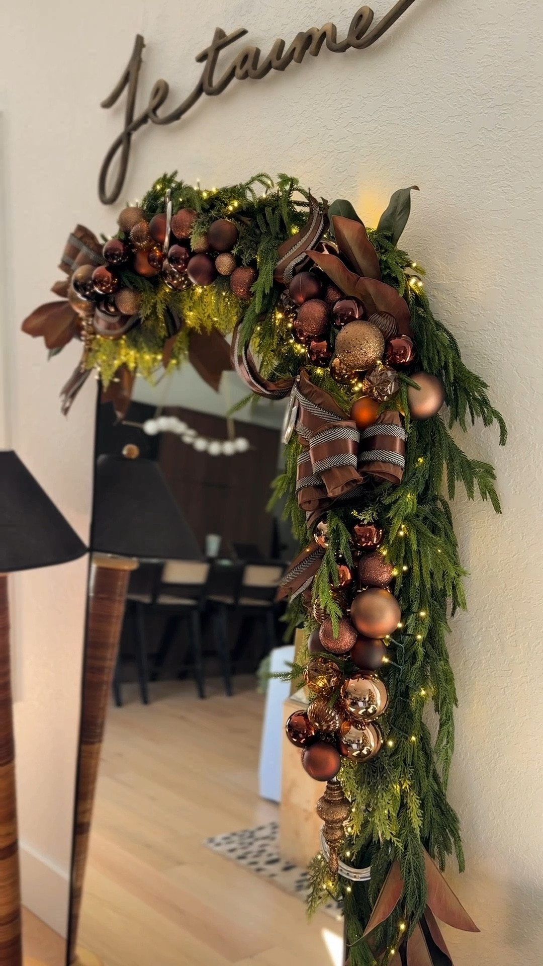 Arched mirror garland! #meandmrjones 

#LTKstorytime #LTKGiftGuide #LTKHoliday