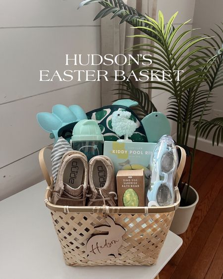 My toddler’s coastal Easter basket ☀️🐠🫶🏼

coastal Easter basket / Easter basket stuffers / Easter basket idea / toddler Easter basket / baby Easter basket / kid Easter basket 

#LTKkids #LTKbaby #LTKfamily