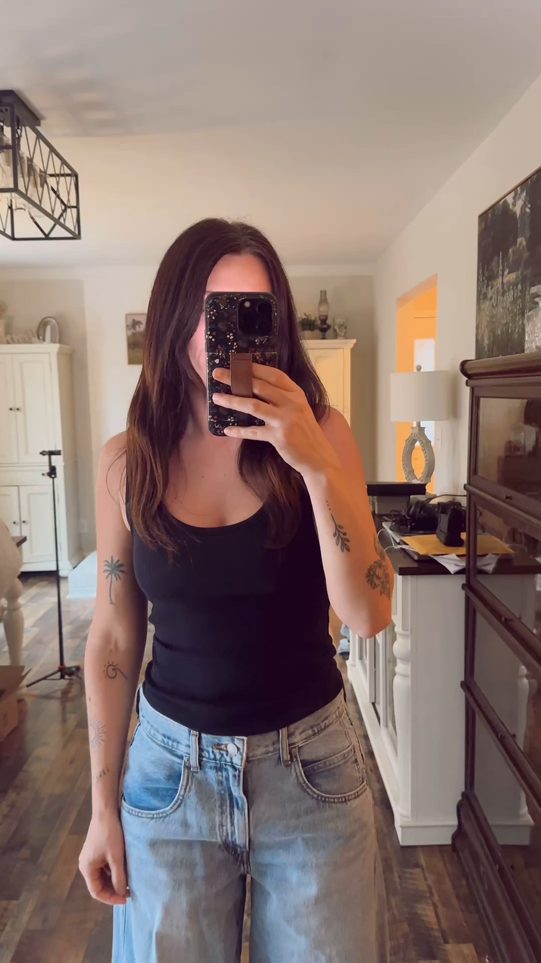 Wearing the small tank top. I did my normal size 27” for the jeans and they fit perfectly! 


Draw string jeans | emmer | outfits for everyday wear | baggy jeans 

#LTKOver40 #LTKootd