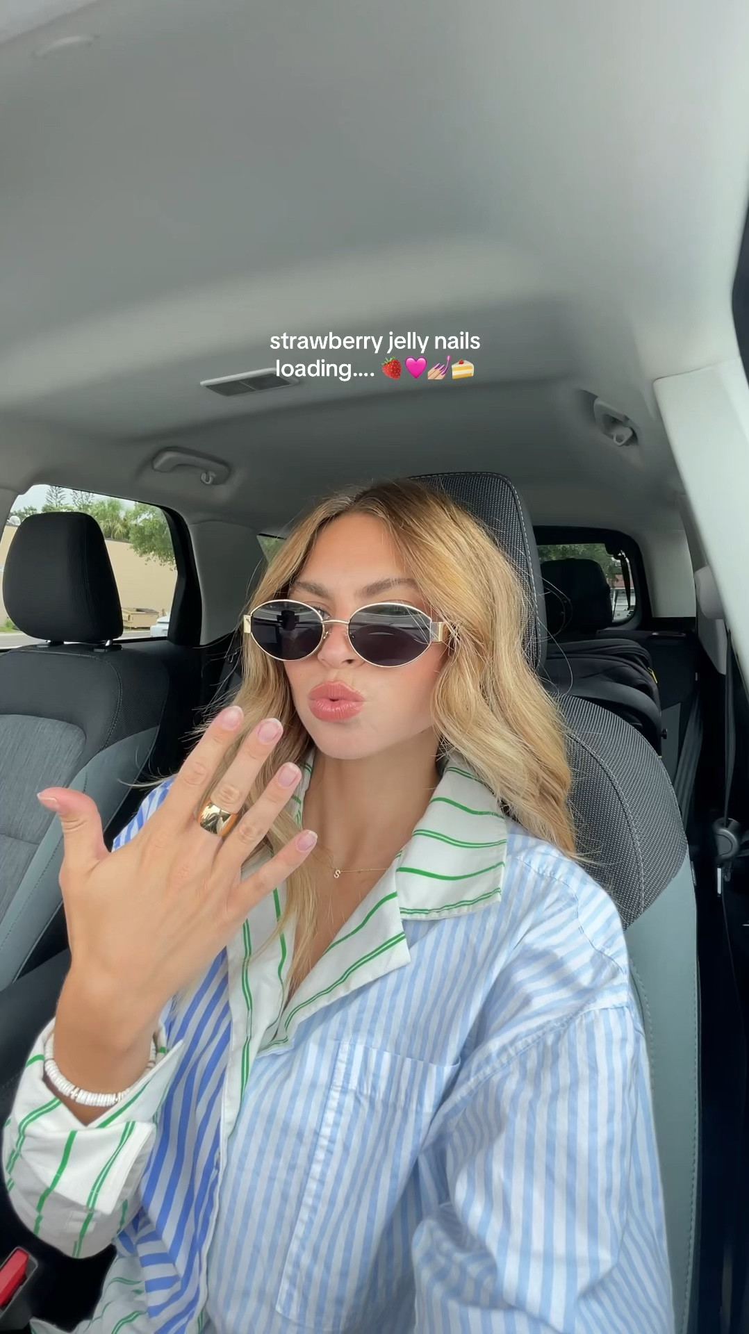 Ootd from nail appointment 💙
Size 4 in the set! 

#LTKSeasonal #LTKSummerSales #LTKxNSale