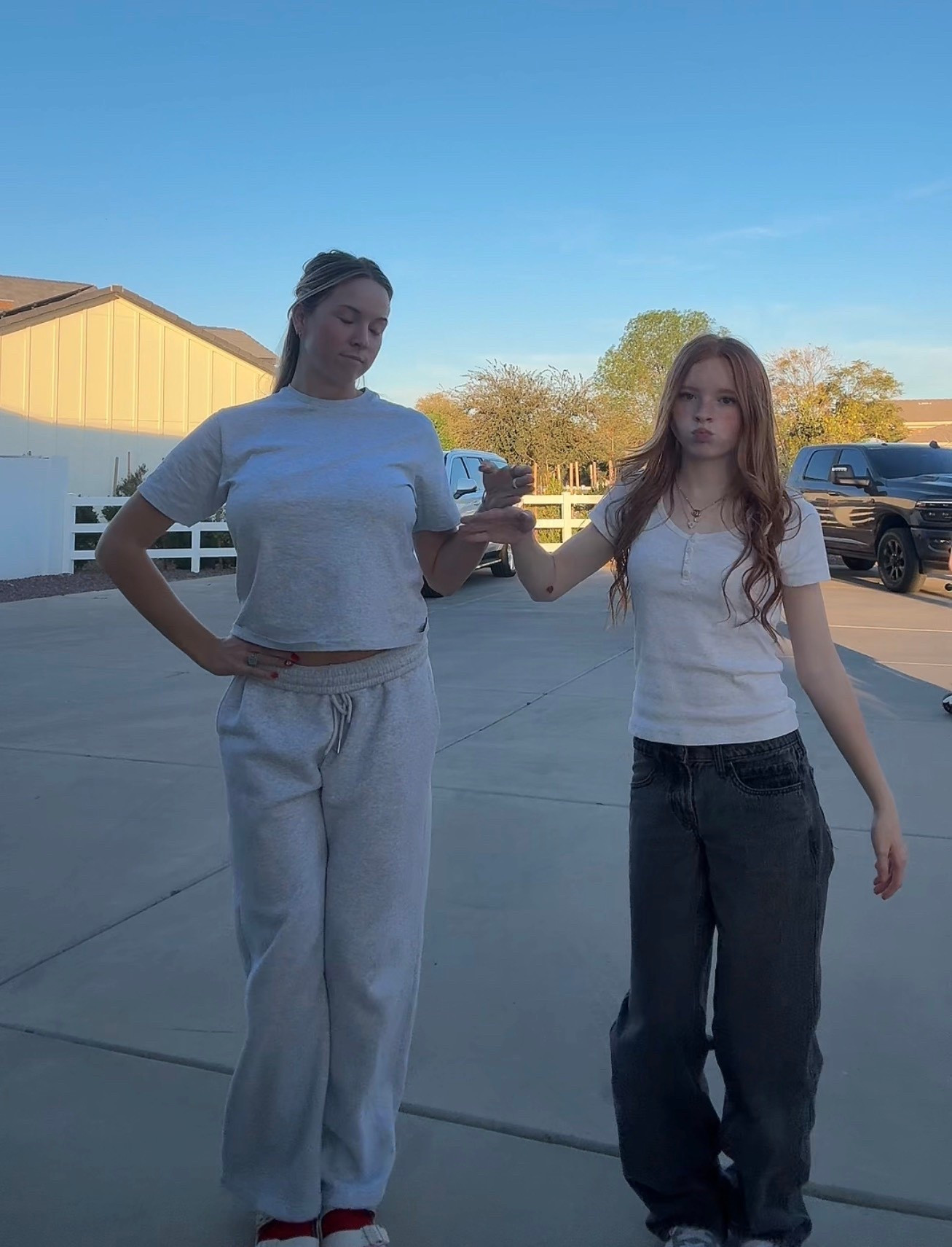 Weeknight hangs 🫶

#LTKKids #LTKmomlife