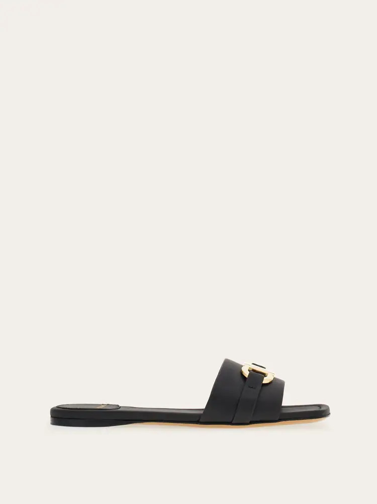 Flat slide with Gancini ornament | Ferragamo