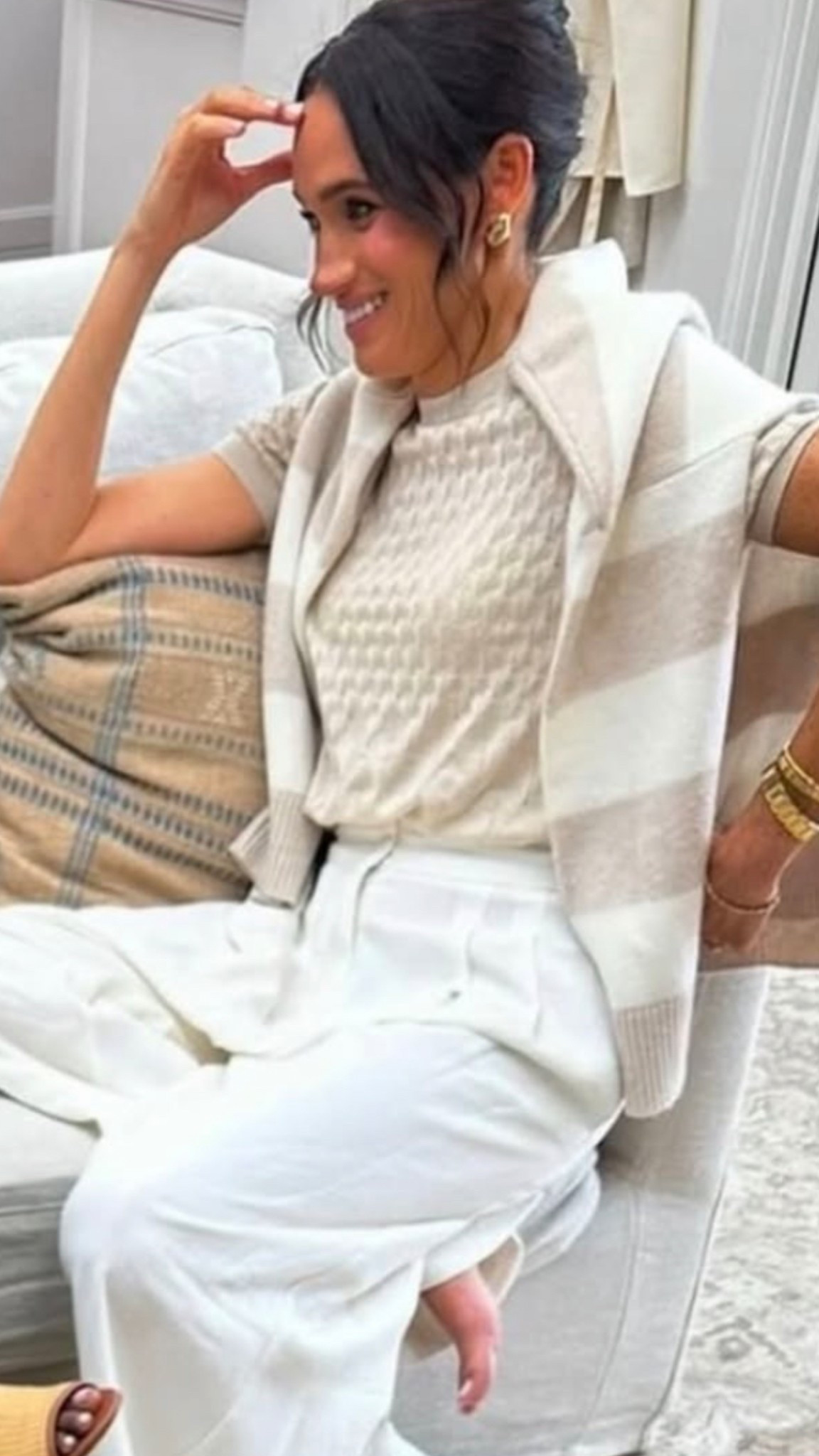With love, Meghan
Meghan Markle
Ulla Johnson
Linen apron
Linen shirt
Linen dress
Look for less
Striped sweater
Celebrity style
Madewell t-shirt
Netflix

#LTKFindsUnder50 #LTKFindsUnder100 #LTKStyleTip