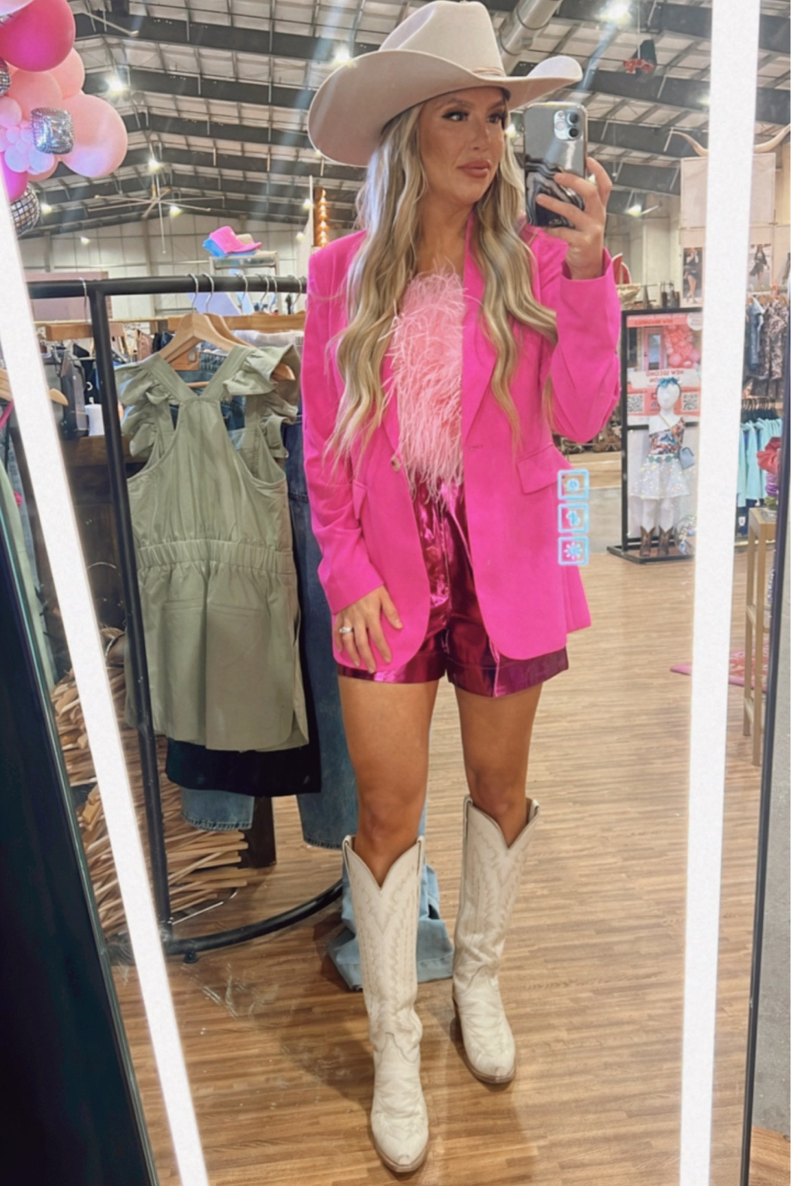 Same place new cowgirl aesthetic 

#LTKSale #LTKFestival #LTKFind
