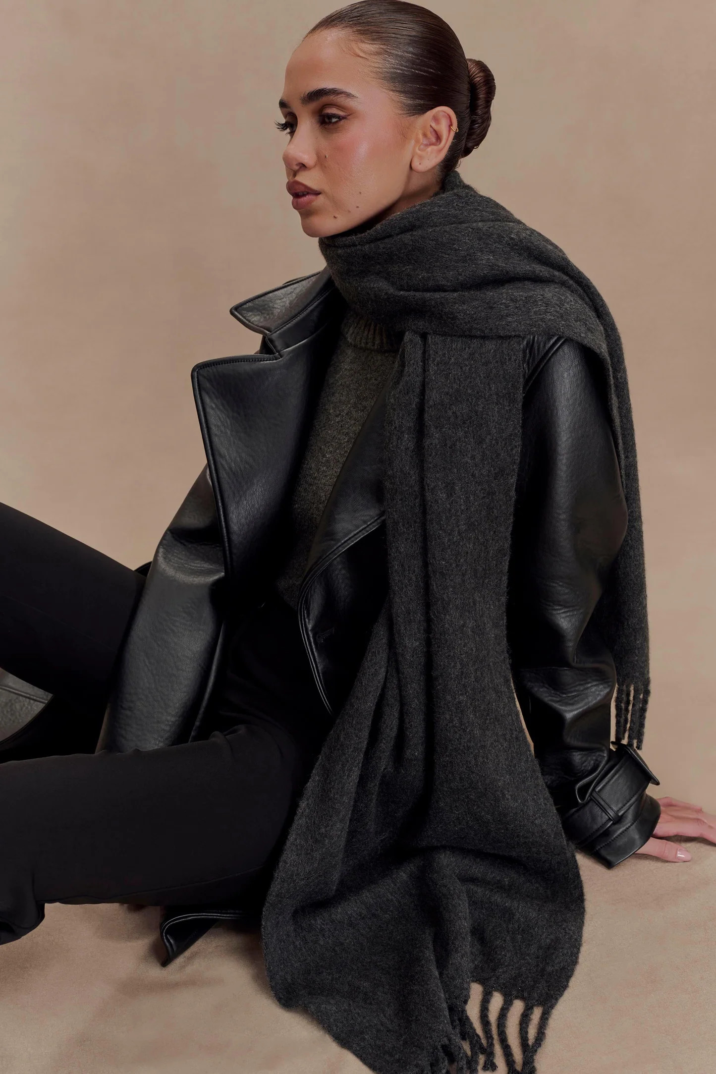 MESHKI Knit Scarf - Charcoal Marle | MESHKI US