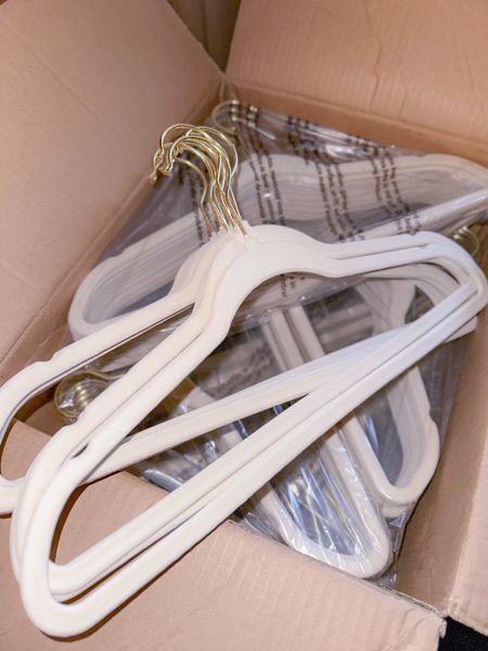 gold neutral hangers  - nonslip 😍 100 for $29 

#WalkinCloset #Goldhangers #Details 

#LTKFind #LTKunder50 #LTKsalealert