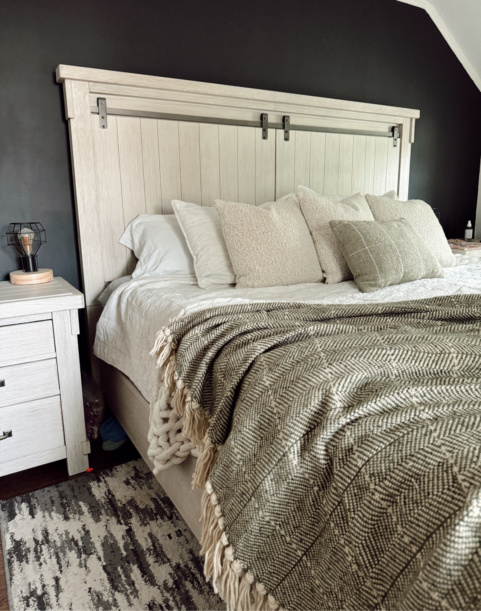 Cozy girl bedding, perfect for early fall

#LTKFindsUnder50 #LTKSeasonal #LTKHome