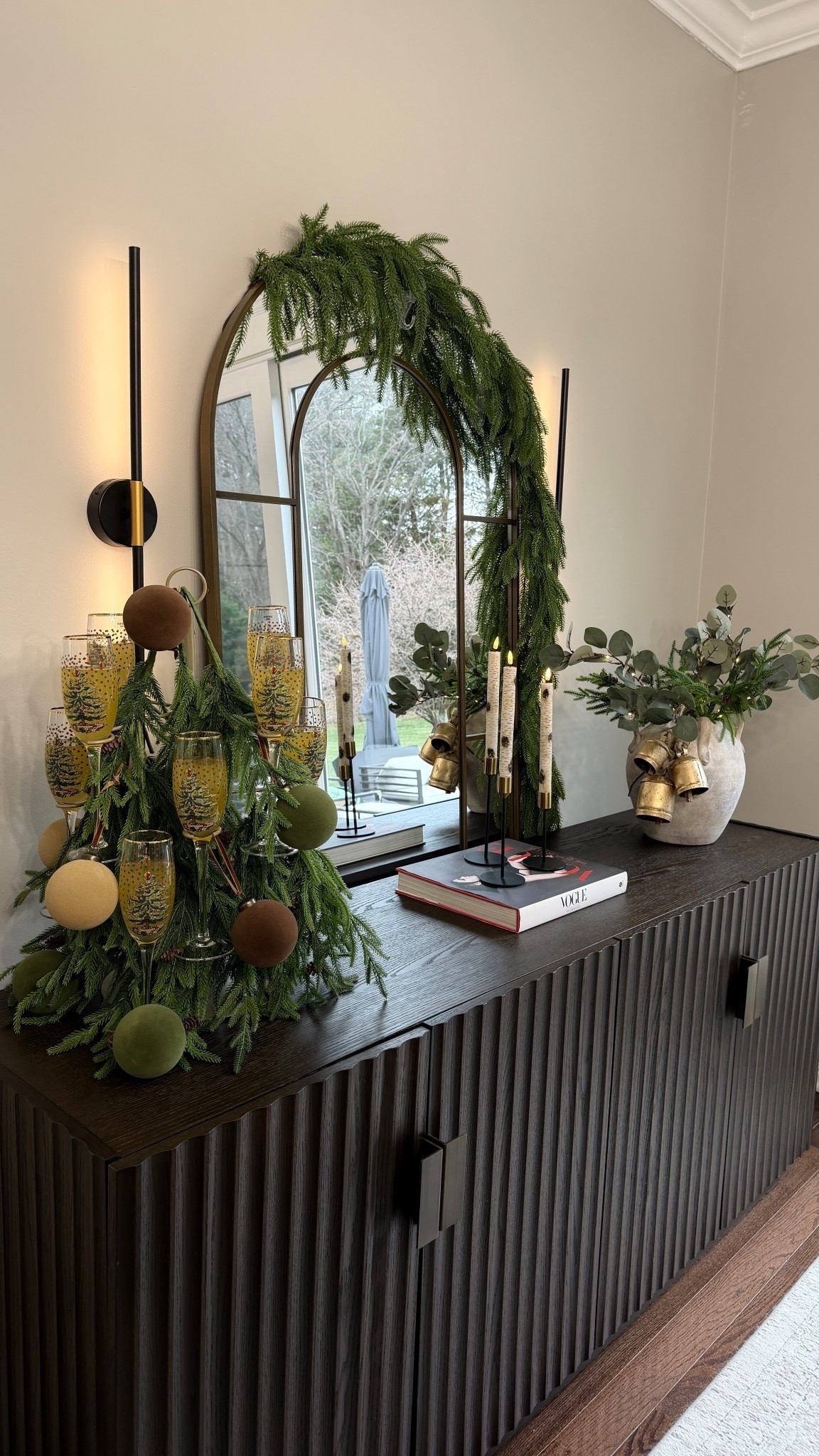 Wayfair has everything you need from hosting must haves to refreshing your homes to picking a gift for your loved ones! All shipped fast so you have it in time for all the festivities! @wayfair #wayfairpartner #ad #wayfair @shop.ltk #ltkit #liketk.it 



#liketkit #LTKSaleAlert #LTKHoliday #LTKHome
@shop.ltk
https://liketk.it/5FfoU