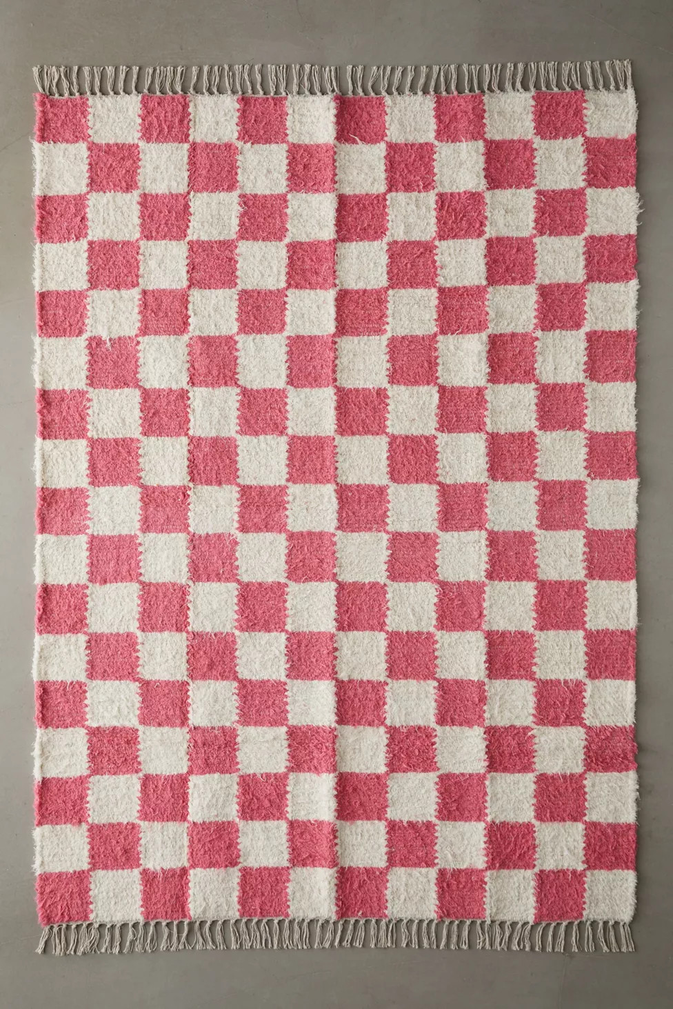 Checkerboard Woven Shag Rag Rug | Urban Outfitters (US and RoW)