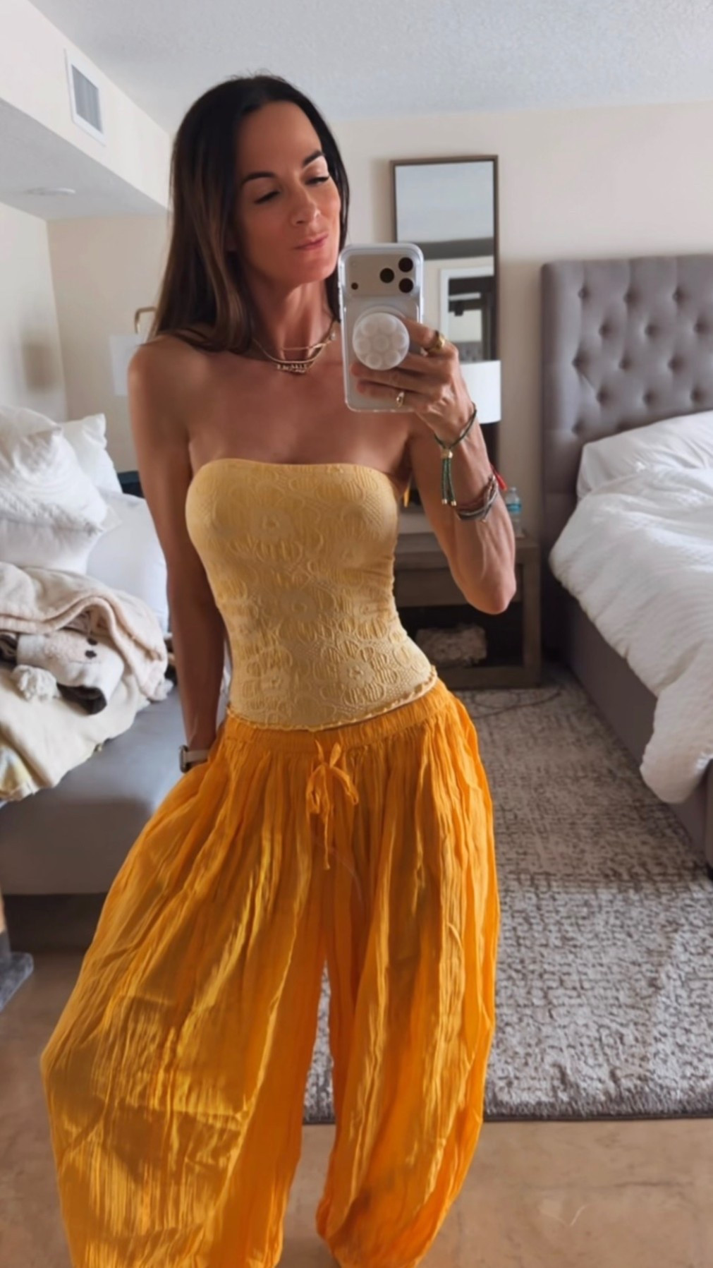 Not me finding the happiest outfit on the planet and immediately planning my entire personality around it. 🍊☀️

This little combo is lightweight, comfy, vacation-ready, and basically guaranteed to put you in a good mood. Whether you’re heading to brunch, the beach, or just pretending you’re on an Italian getaway while running errands, this look understood the assignment.

#SummerStyle #nicolecoleestyle #VacationOutfit #Over40Style #FashionOver40

#LTKgrwm #LTKootd #LTKdayinmylife