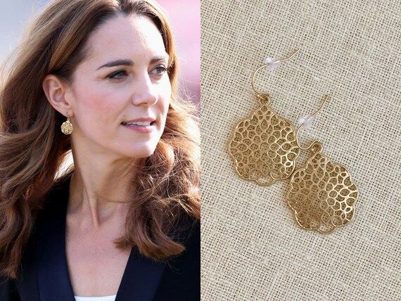 Kate Middleton Gold Filigree Round Dangle Earrings Geometric | Etsy | Etsy (US)