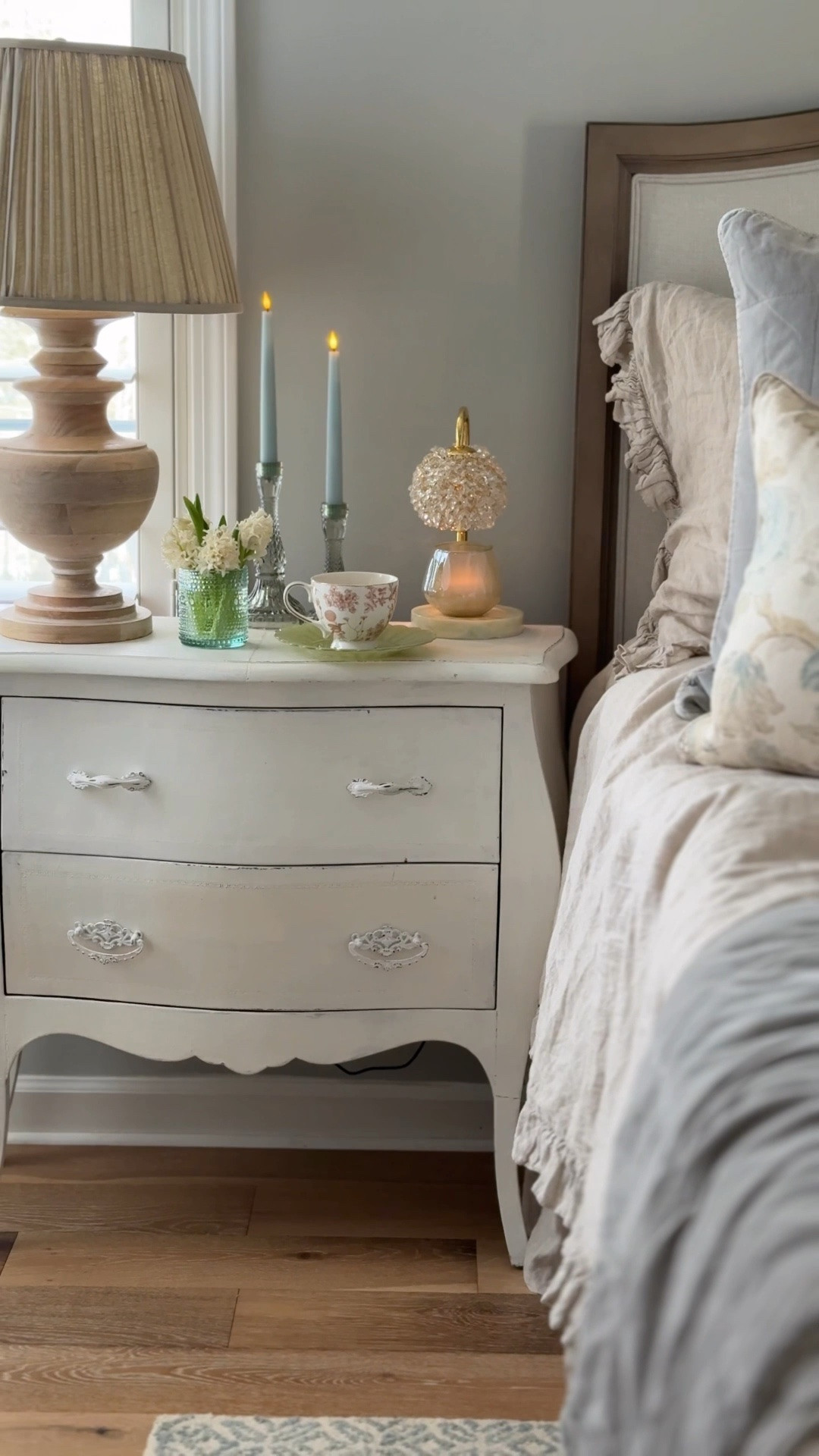 The prettiest candle warmer. Dimmable and 3 different light settings .

#LTKHome