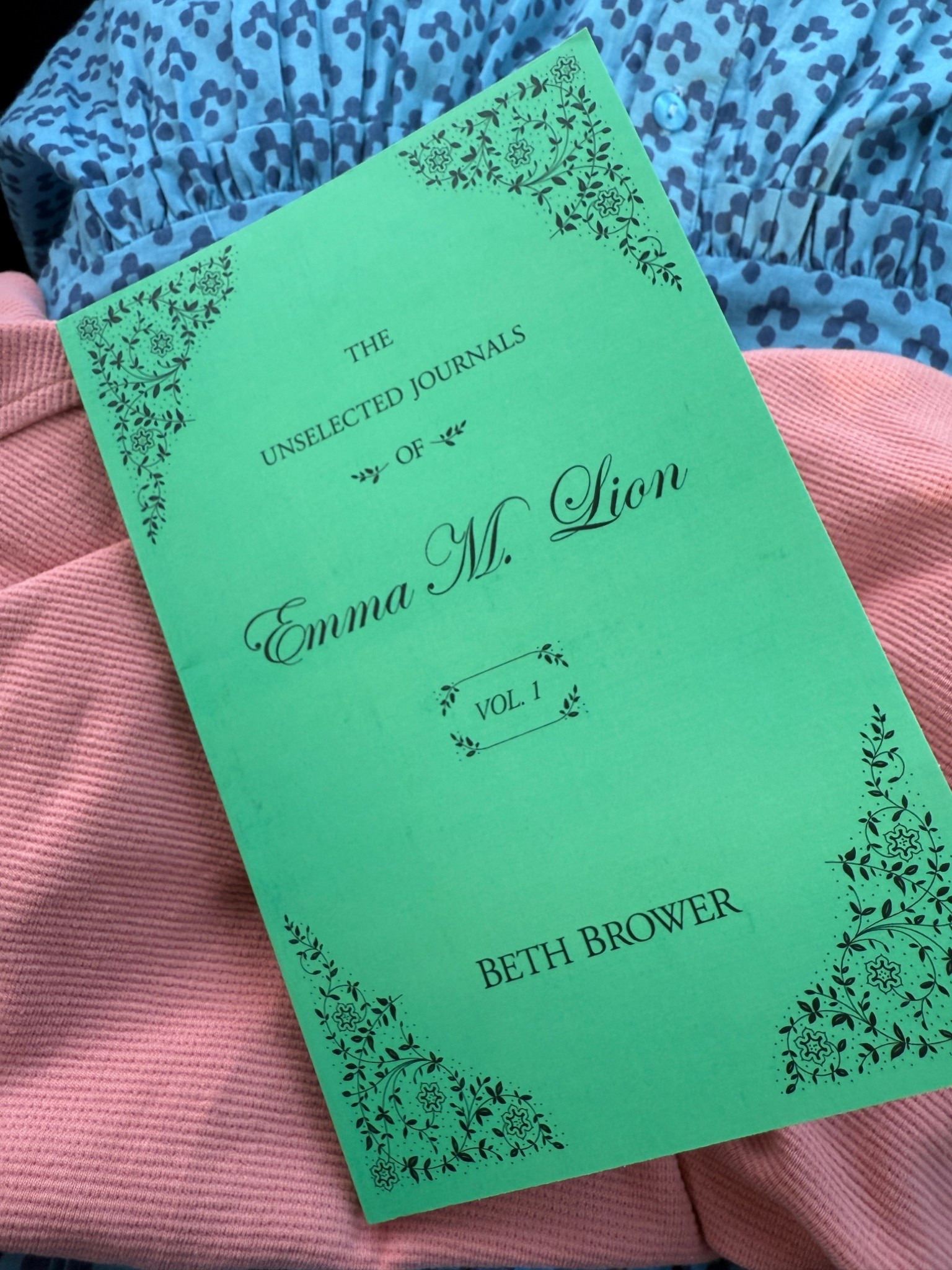 This book is soooooo good! Can’t wait to read the whole series 

#LTKFindsUnder50 #LTKHome