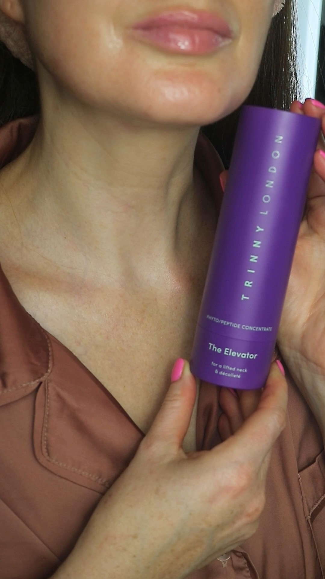 Over 40s club… you need this 👀✨
The neck deserves just as much attention as the face, and The Elevator by Trinny London is one targeted step I want you to know about! AD-Gifted 

 #LTKuk #LTKbeauty