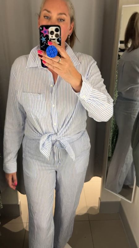 H&M try on. Linen blend, blue striped co-ord set. Great sleeve length. Wearing a large shirt and a medium in the trousers but need to size up in the trousers. 



#LTKover40 #LTKmidsize #LTKstyletip