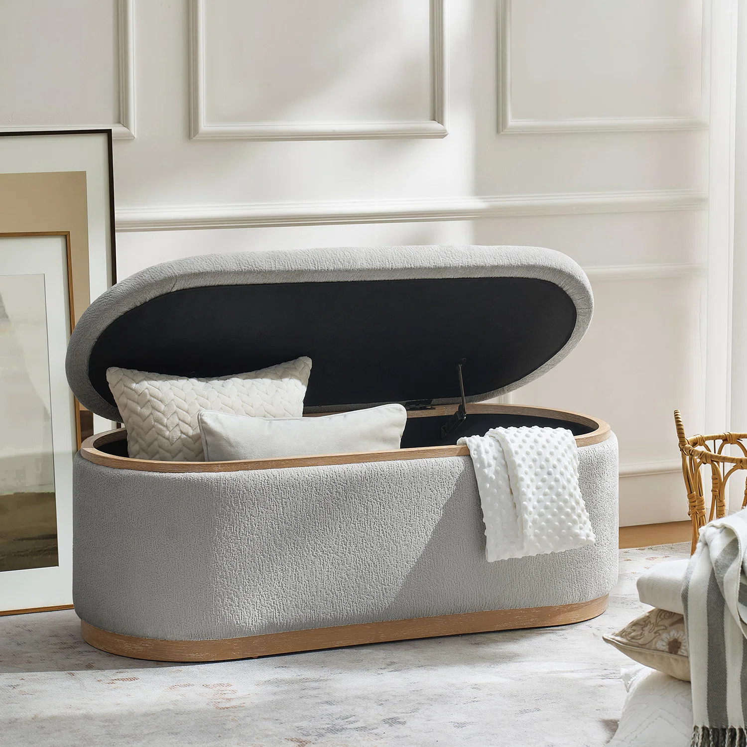 Sabise 46.5"W Modern Chenille Fully Assemble Filp-Top Storage Bench | Wayfair North America