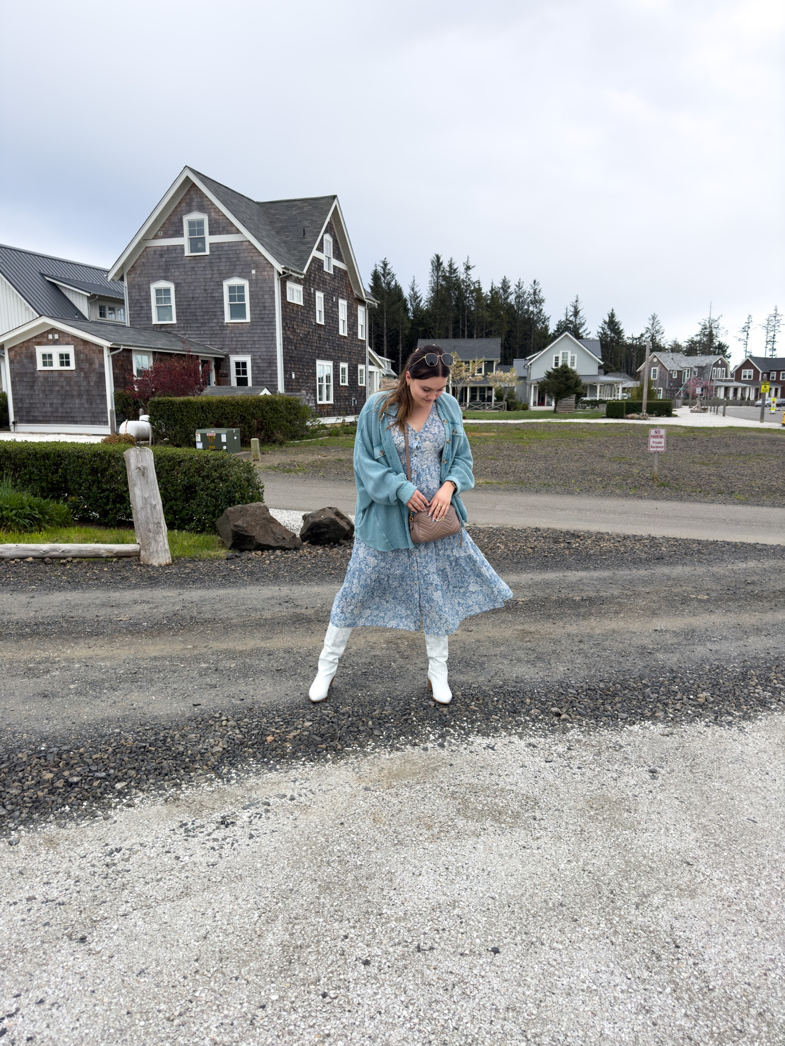 Blue and white coastal cowgirl outfit idea. Featuring my favorite button down and white cowboy boots. 

I’m wearing a M top and size 9 boots 

#LTKunder100 #LTKSeasonal #LTKstyletip