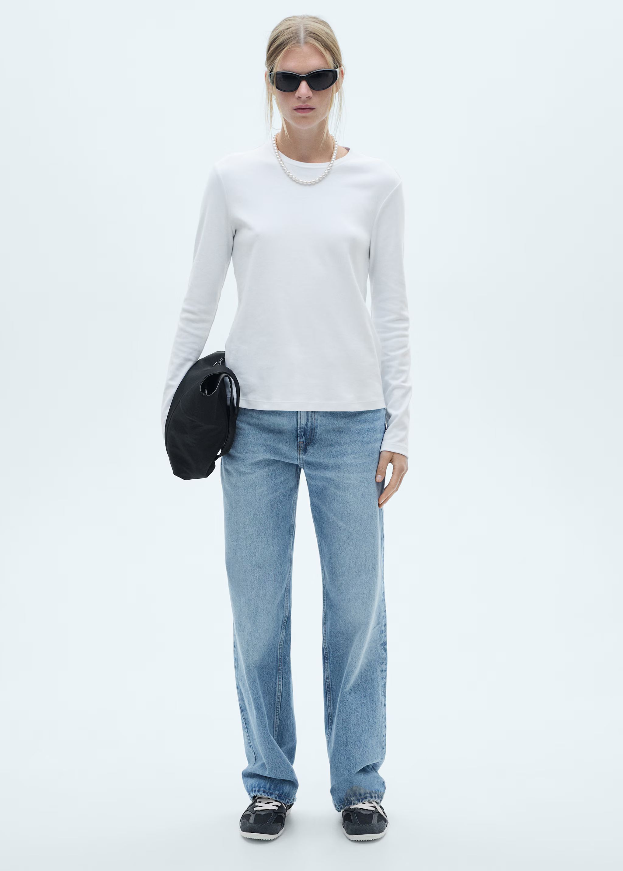 Miami medium-rise straight-fit jeans  - Woman | MANGO USA | MANGO (US)