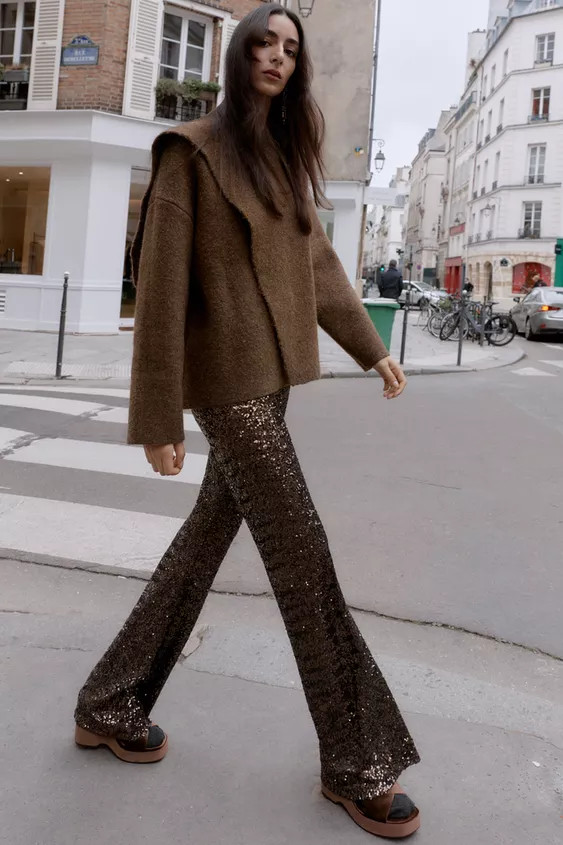 Round neck cardigan with scarf and long sleeves. Front closure with hidden snap buttons. | Zara US