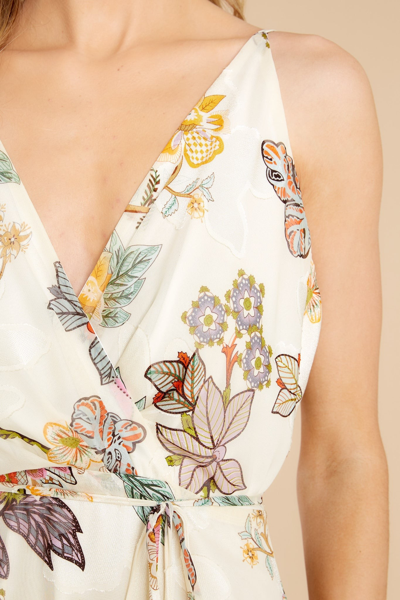 Command The Room Ivory Floral Print Maxi Dress | Red Dress 