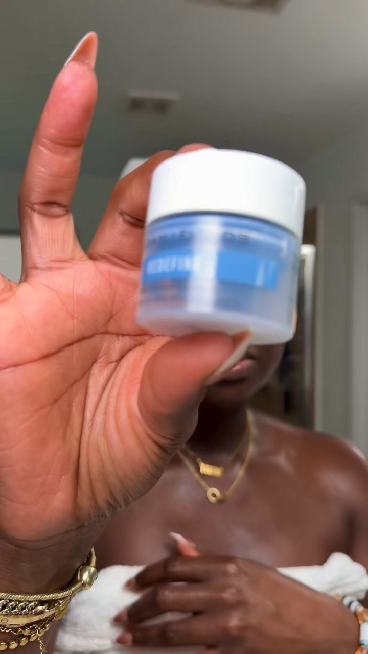 Using Rodan & Fields the cream - I love how rich and hydrating this is.