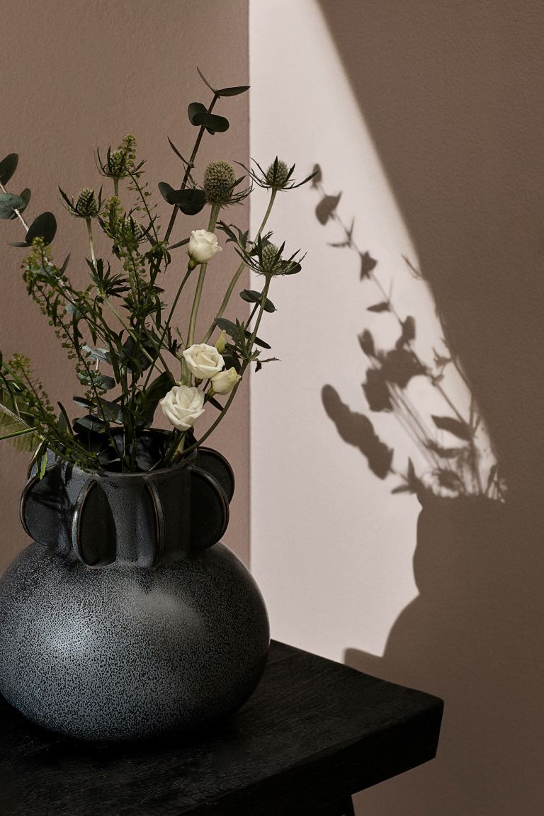Reactive-glaze Stoneware Vase | H&M (US + CA)