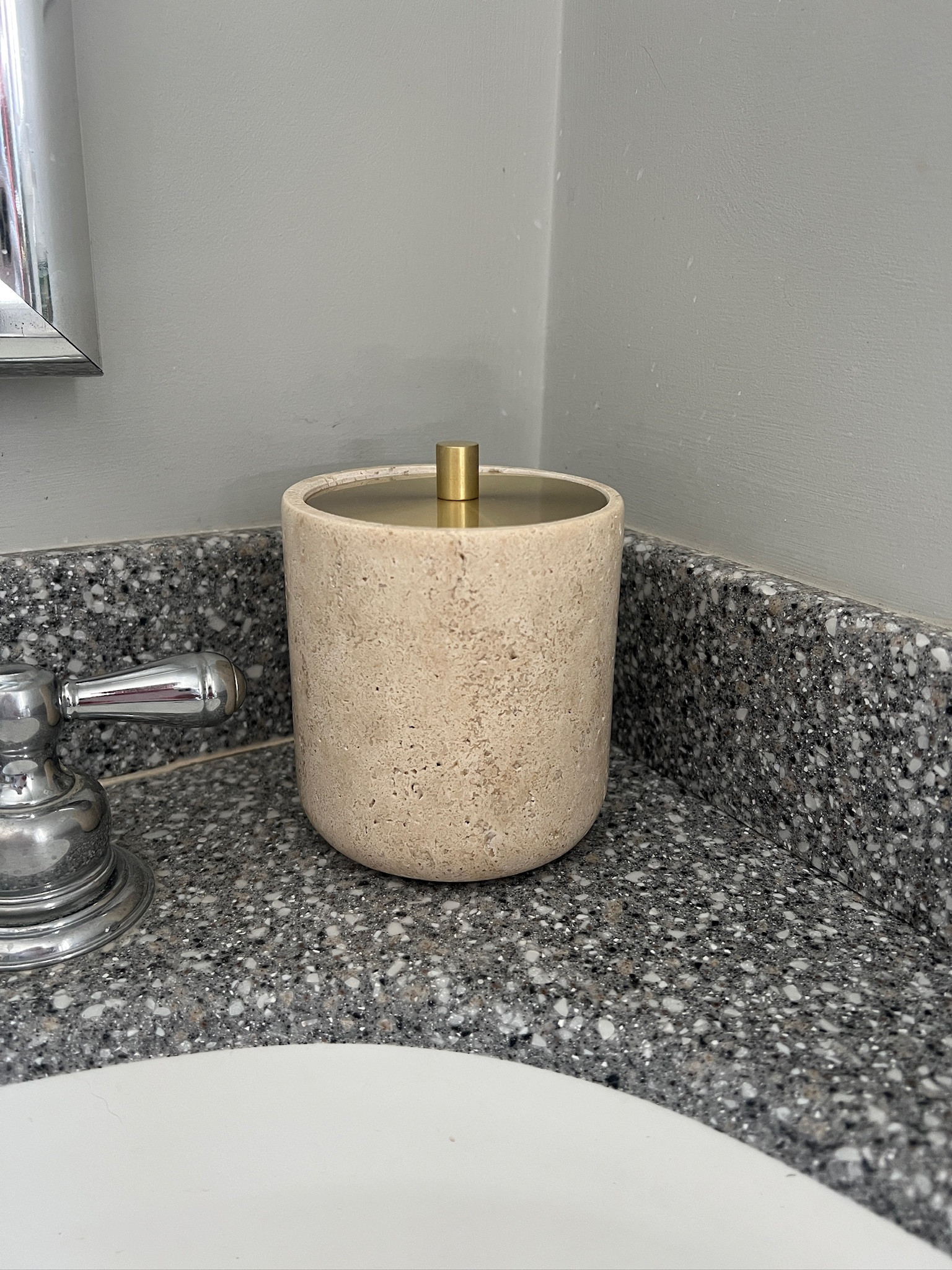 Elevated and chic marble q tip holder!

amazon finds, amazon home 

 #LTKSeasonal #LTKHome