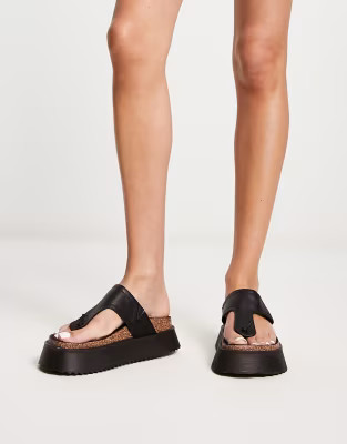 ASOS DESIGN Freefall toe post flat sandals in black - BLACK | ASOS (Global)