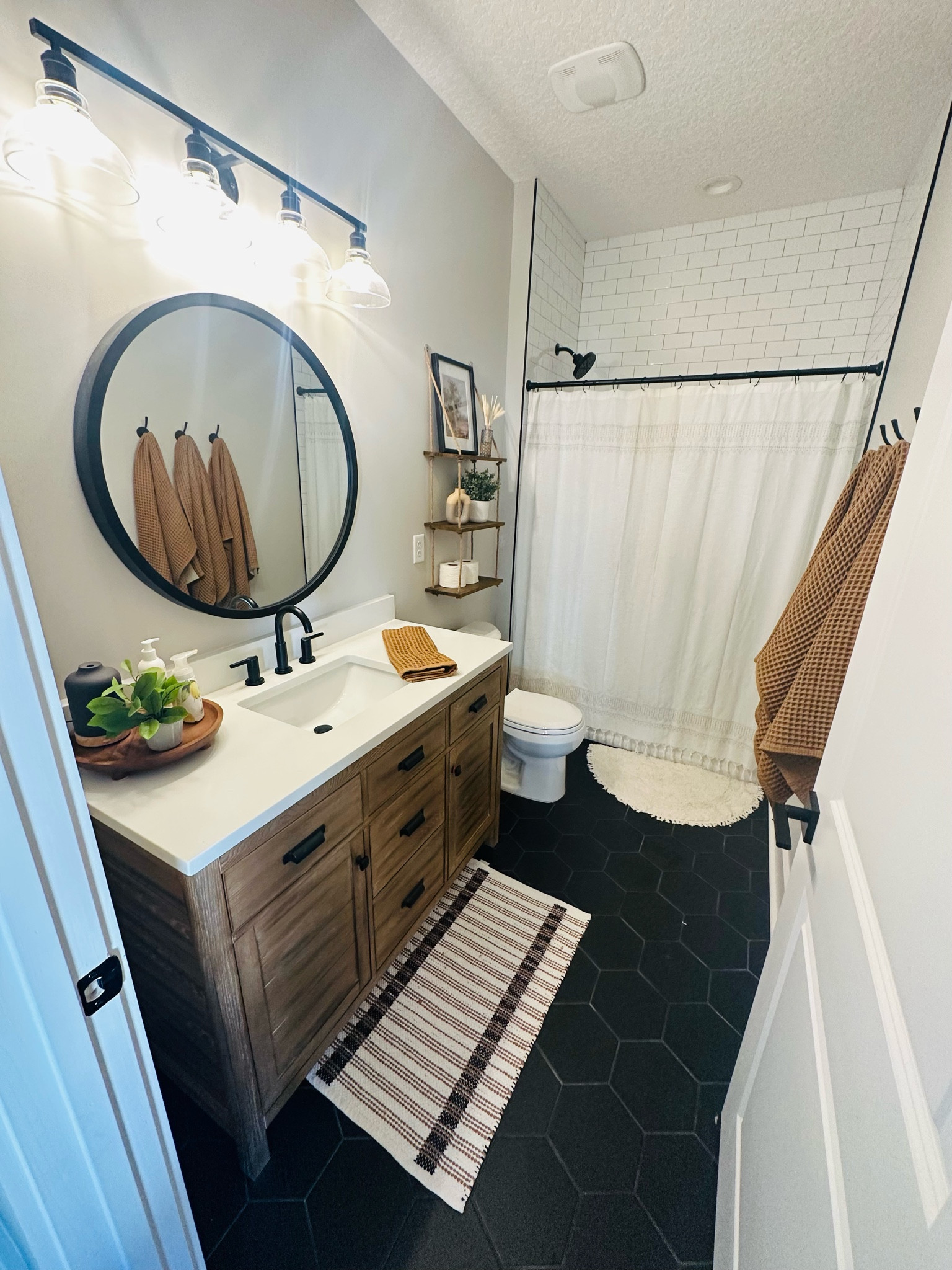 Bathroom refresh🤎

#LTKhome #LTKfindsunder100 #LTKSpringSale
