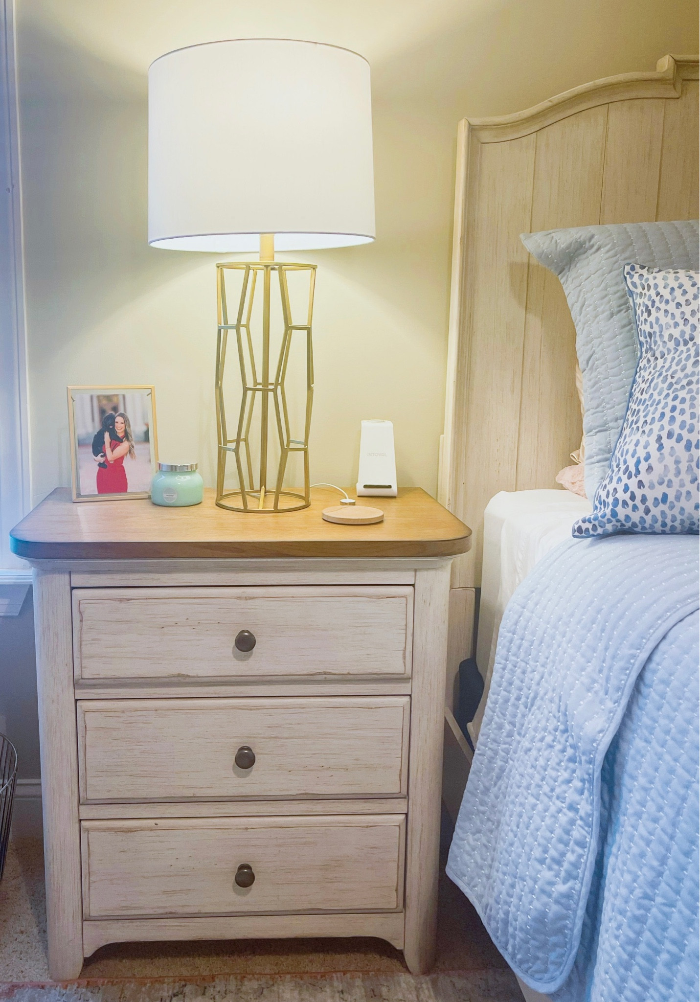 Bedside table must haves!!! The white charging station charges iPhone, Apple Watch and AirPods all at one time!!! 

#LTKunder50 #LTKhome