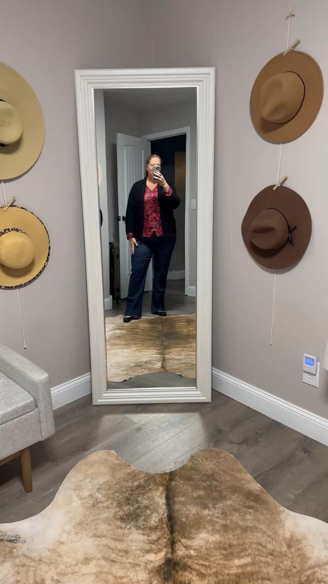 Still wearing all the fun red and pink outfits to work - love these slim flares with piping detail down the front. They also have a black pants pair as well so linking both. Perfect for the office! Both have shaping built into them. Add a cute blouse and flats along with a cardigan to finish the look! 

#LTKShoeCrush #LTKOver40 #LTKWorkwear