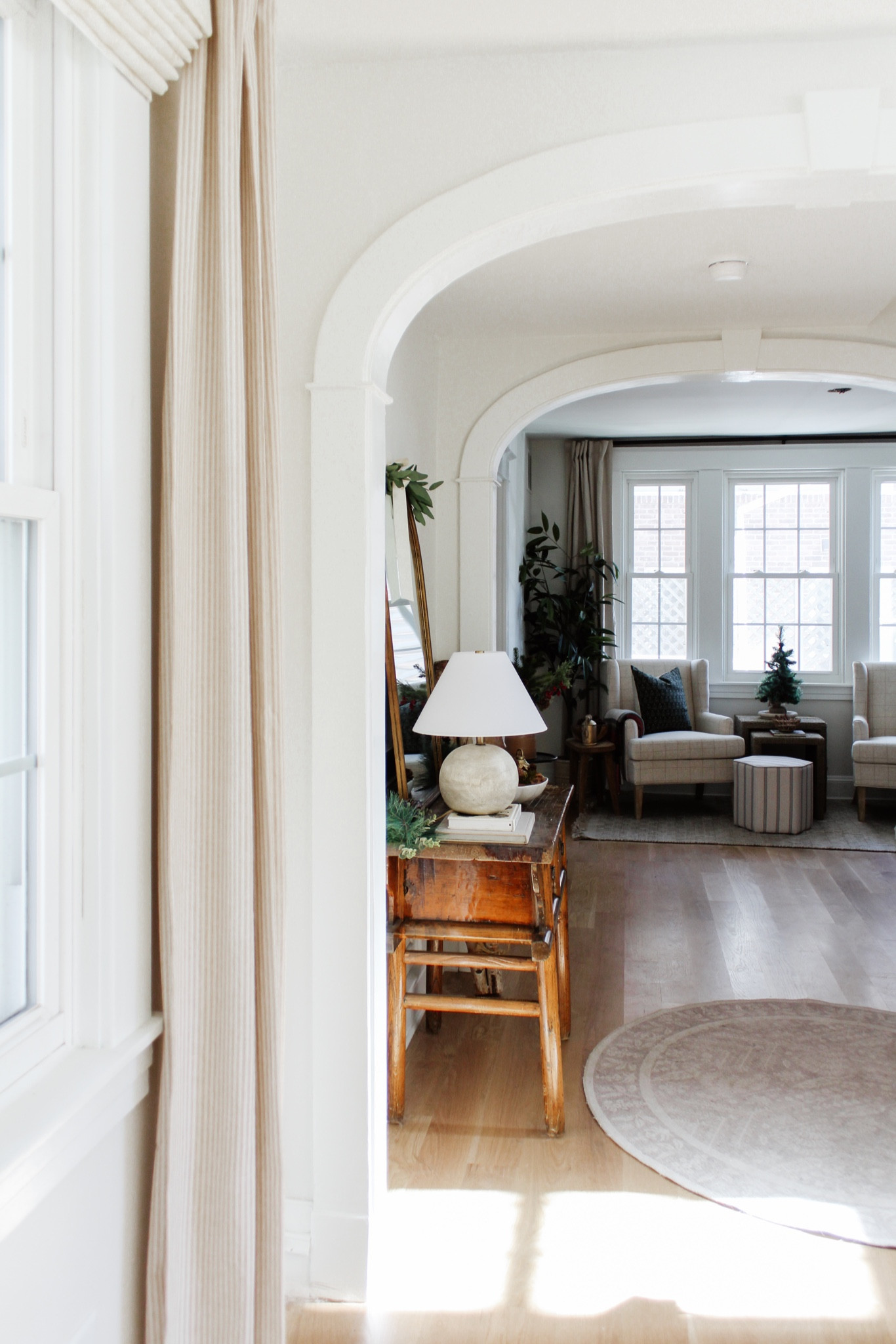 A peep into holiday ✨ Are you ready for some inspiration?
•
Shop pieces for all spaces, holiday or not, at major discounts via the Weekend Sales round up over on the blog. Message me with any questions!
•
•
•

Fireplace mantel garland, Christmas garland, affordable holiday home decor, Michael’s garland, stocking decor, holiday home tour, neutral Christmas, simple Christmas decor, brass decor, holiday home inspo, candle holder, mirror, brass decor, nutcracker, hanging bells, holiday console table, holiday entry table, holiday sitting room, Christmas entry table, Christmas console table, greenery 

#LTKunder50 #LTKhome #LTKHoliday