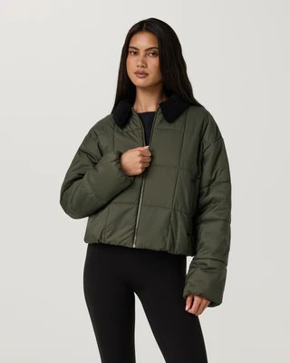 Vuori Canyon Insulated Roam Jacket | Army/Green | XXS | Vuori Clothing (US & Canada)