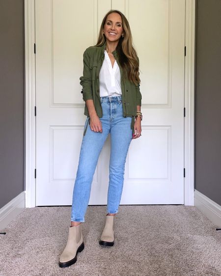 Light wash jeans + utility jacket with tan ankle boots (on sale for 30% off!) for neutral fall style 

#LTKSeasonal #LTKshoecrush #LTKstyletip