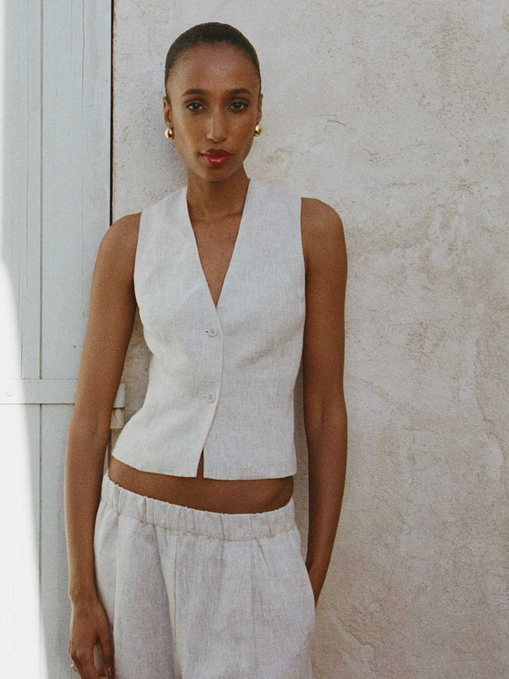 Anita Linen Vest | Reformation (Global)
