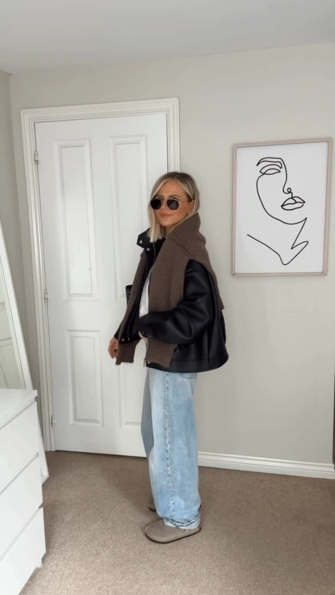 7 Days Of Autumn Jackets Day 6 - definitely my most worn out of all of them, I basically live in this one 🖤🙃

#dailyoutfits #autumnoutfits #grwmreel 

Leather bomber jacket , biker jacket , baggy jeans , Birkenstock Bostons , everyday outfit inspiration , autumn wardrobe

#LTKautumn #LTKuk