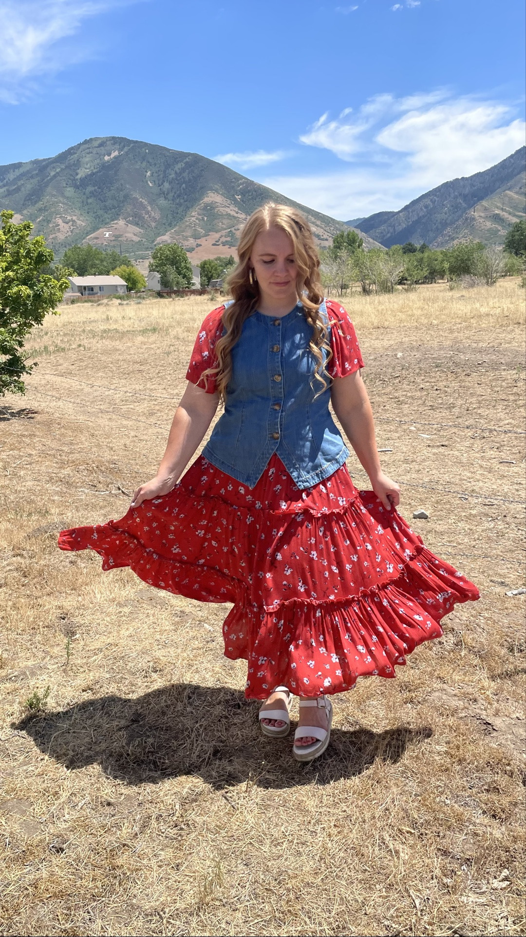 A little on the hanger vs. on me!
I love a pretty twirly dress! add a denim vest and it instantly doubles your wardrobe!

#LTKootd #LTKWorkwear #LTKSeasonal