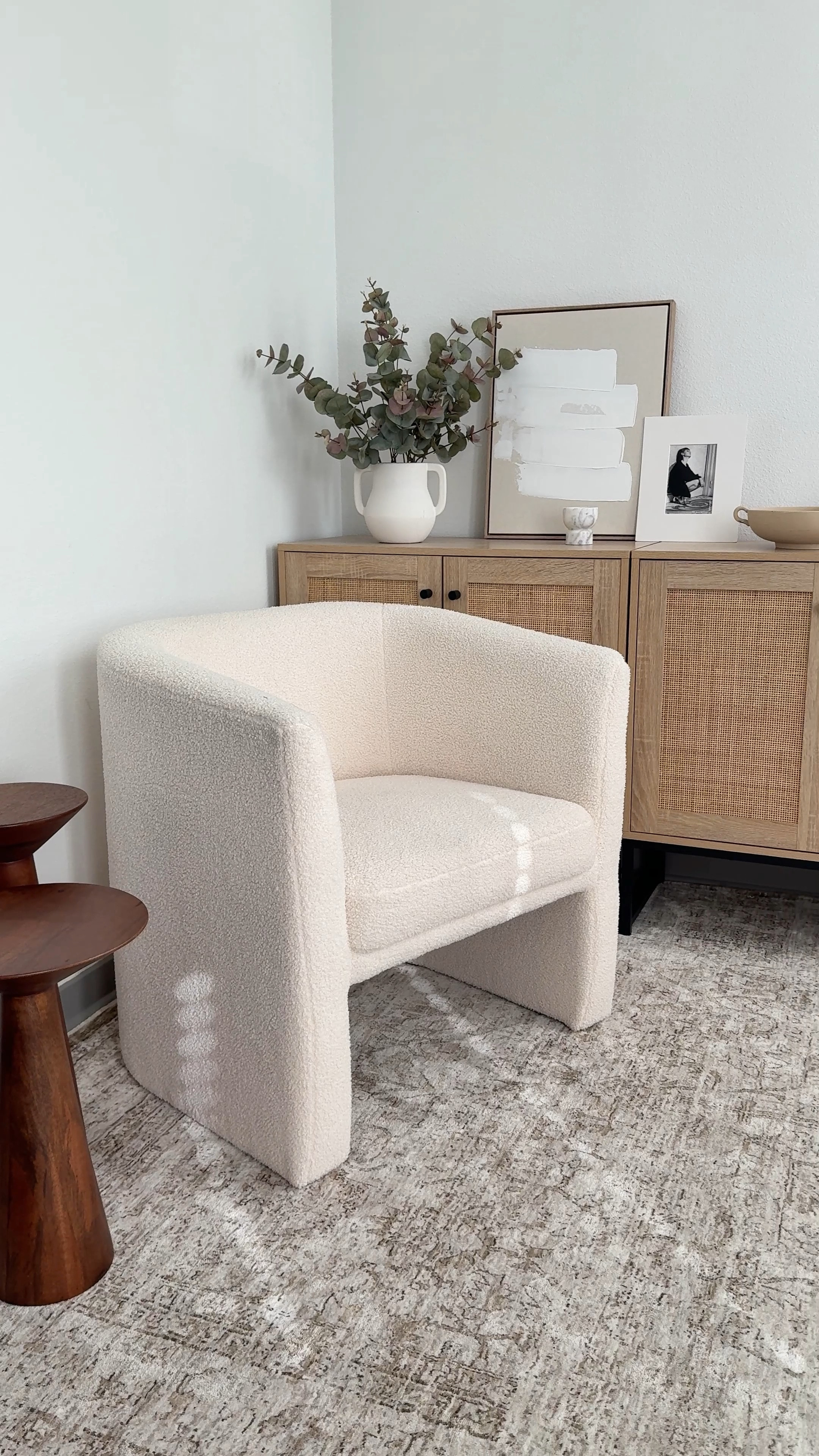 Home Office & Studio Decor 

Minimal aesthetic, rattan cabinets, Walmart finds, affordable, boucle chairs, walnut side tables, artwork

#LTKWatchNow #LTKHome #LTKSeasonal