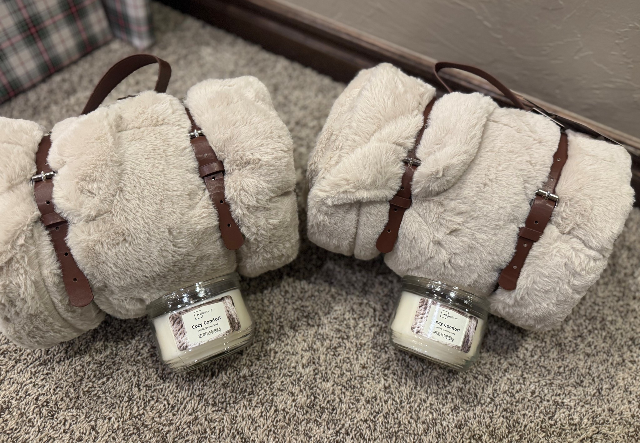 Trending right now and such a Great Gift that they can use year round 👏🤩🧸

Trending // Wal-Mart// Wal-Mart gift// Christmas Present// Present for her// Gift for her // Wal-Mart Finds // Soft Blanket// Candles 

#LTKGiftGuide #LTKHoliday #LTKFindsUnder50