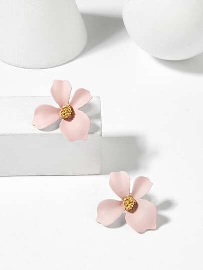 Flower Shaped Stud Earrings 1pair | SHEIN