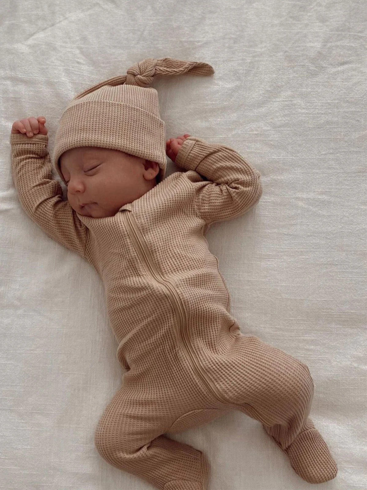 Organic Waffle Basic Zip Footie, Tan | SpearmintLOVE