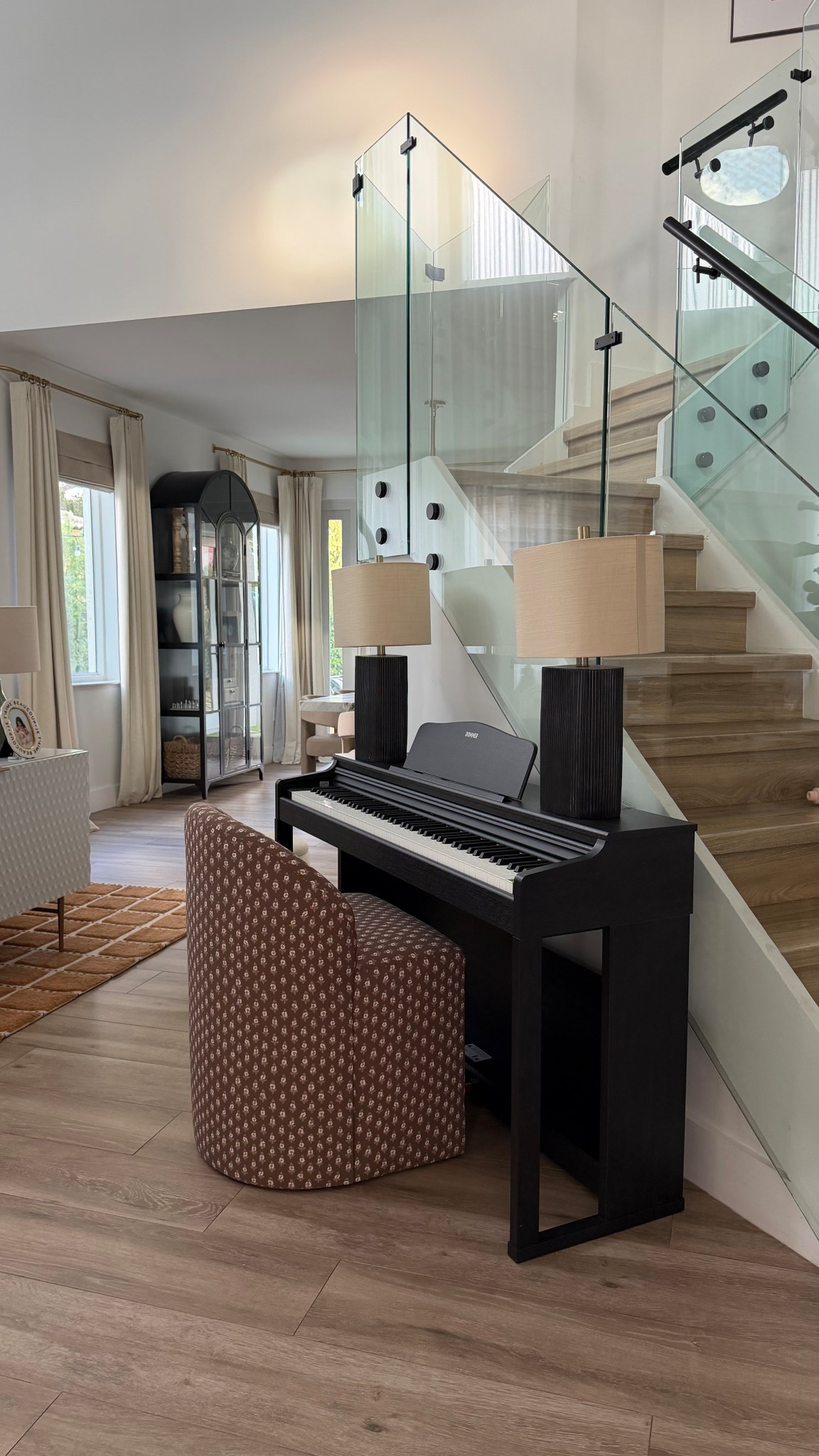 Cutest accent chair!