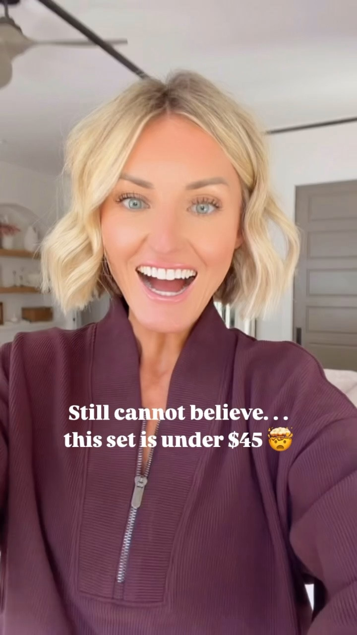 This loungewear set from Walmart is still in stock! 👏🏼 I’ve had it in green, but I just got it in this plum color! It’s so comfortable, and the perfect pre fall look! Wearing S!

Loverly Grey, Walmart, athleisure, loungewear, lounge set, matching set, pre fall outfit, travel outfit

#LTKSeasonal
