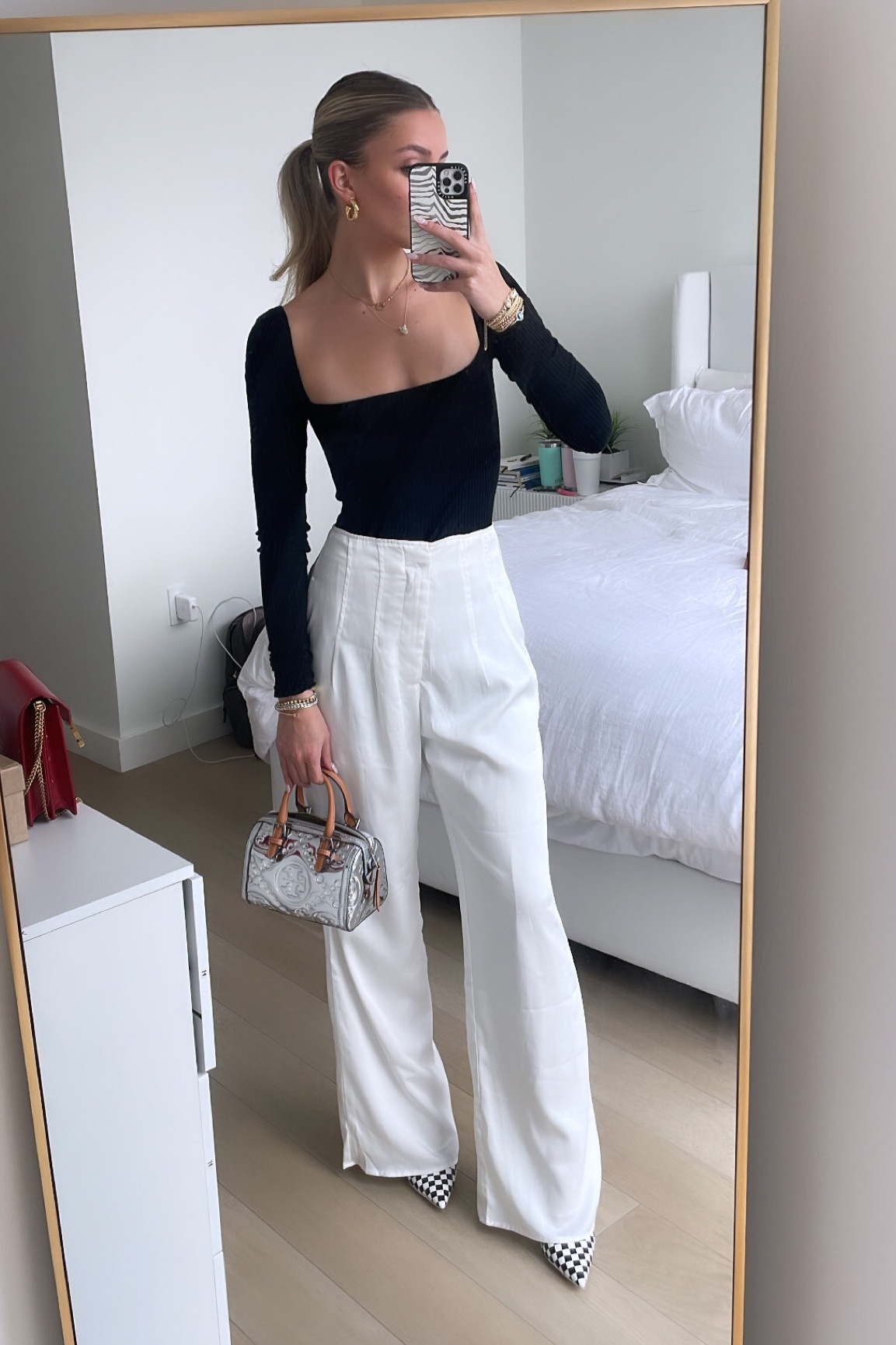 wore this outfit to a Tory Burch event and LOVED it. So chic, yet so simple!! Perfect for work, dinners, events, etc. You can dress it up or down with shoes! 

#LTKshoecrush #LTKworkwear #LTKstyletip