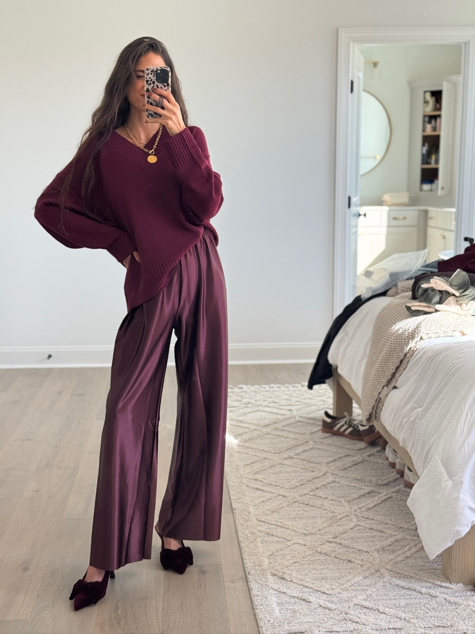 This VIRAL cashmere blend sweater from Amazon is on sale today for under $40!! 

#LTKootd #LTKHoliday #LTKSaleAlert